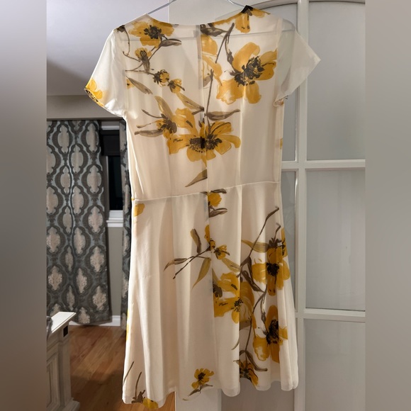 Aritzia floral dress - Picture 2 of 3